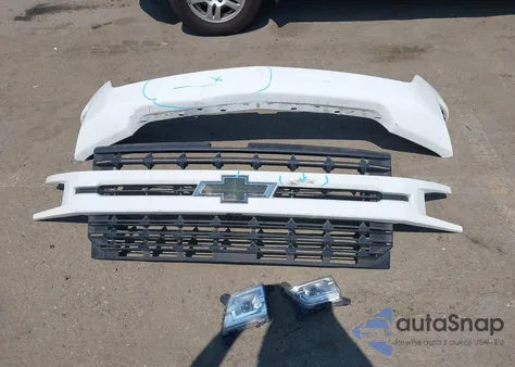 2021 Chevrolet Silverado 1500 2Wd Short Bed Rst from USA, damaged, VIN 1GCPWDED1MZ414034